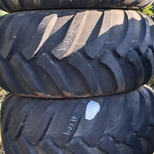 620/55B26.5 Trelleborg T421/166D H109(4)
20X26.5 10/281/335 Ø25 ET-90/purfyldte