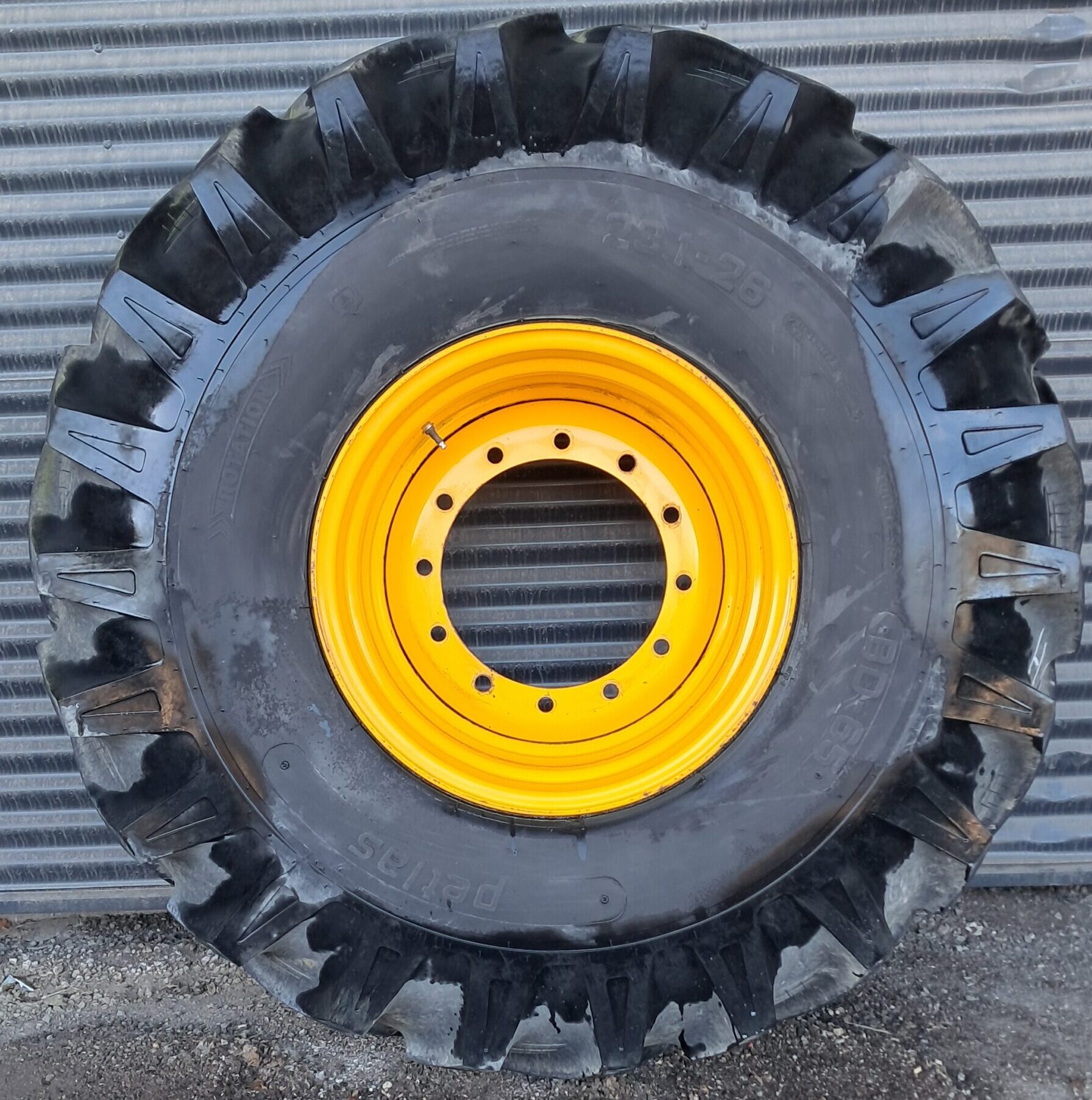 23.1-26 Petlas PD65 156A6 30mm H224(4)
Brugt/20DW26 12/371/425 ET-35/JCB - Billede 3