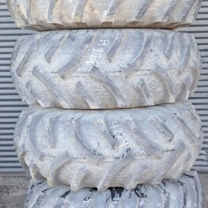 23.1-26 Petlas PD65 156A6 30mm H224(4)
Brugt/20DW26 12/371/425 ET-35/JCB