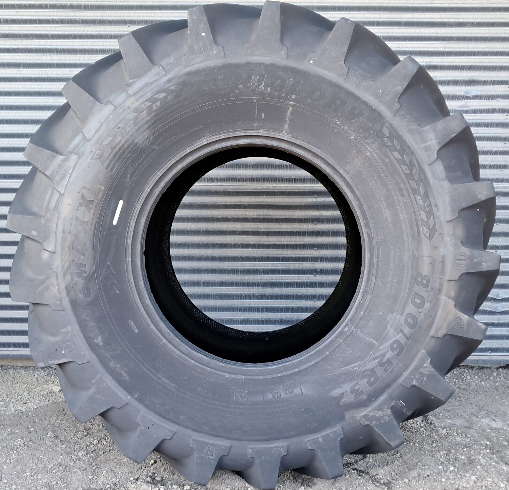 Uniglory 800/65R32 178D/181A8 HarveMaxx TL - Billede 2